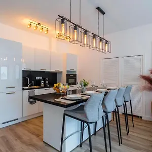 https://puerto-banus-second-line-luxury-apartement.es-andalucia.com