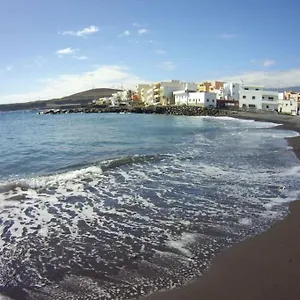 https://agradable-apartamento-en-pueblo-costero.tenerifehoteles.net