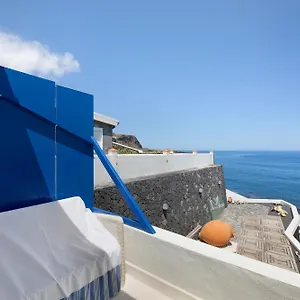 https://la-cangrejera.in-canary-islands.com