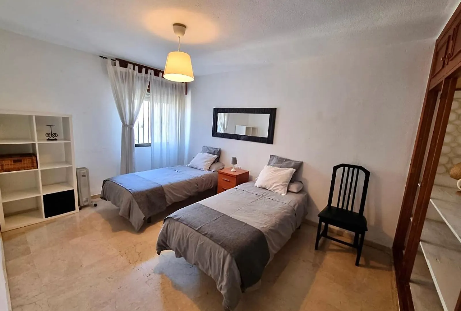Luminoso Piso Centro De Marbella. A 50M De La Playa Apartman Spanyolország